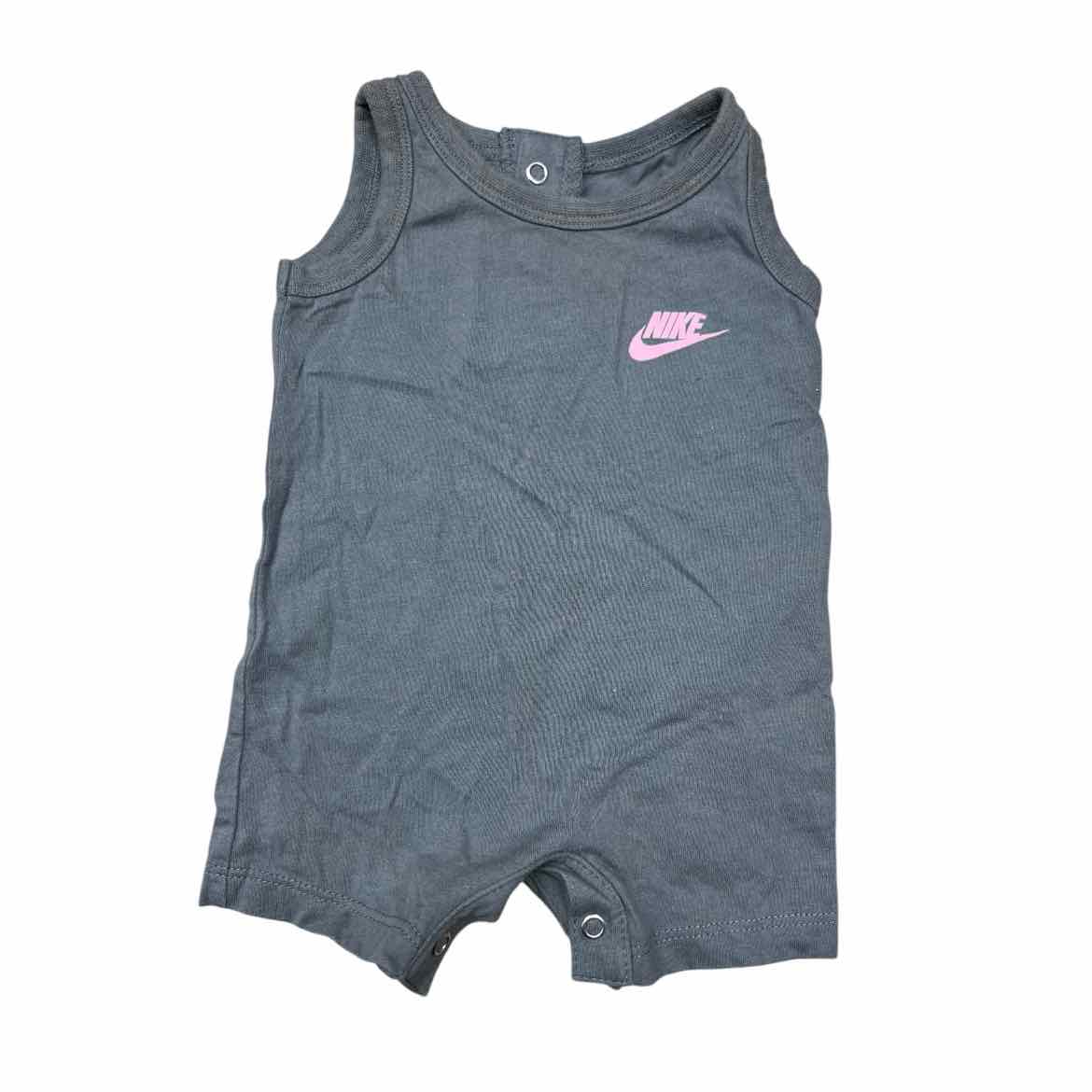 Nike (B) Grey Infant Size NB Girl's 1PC Casual