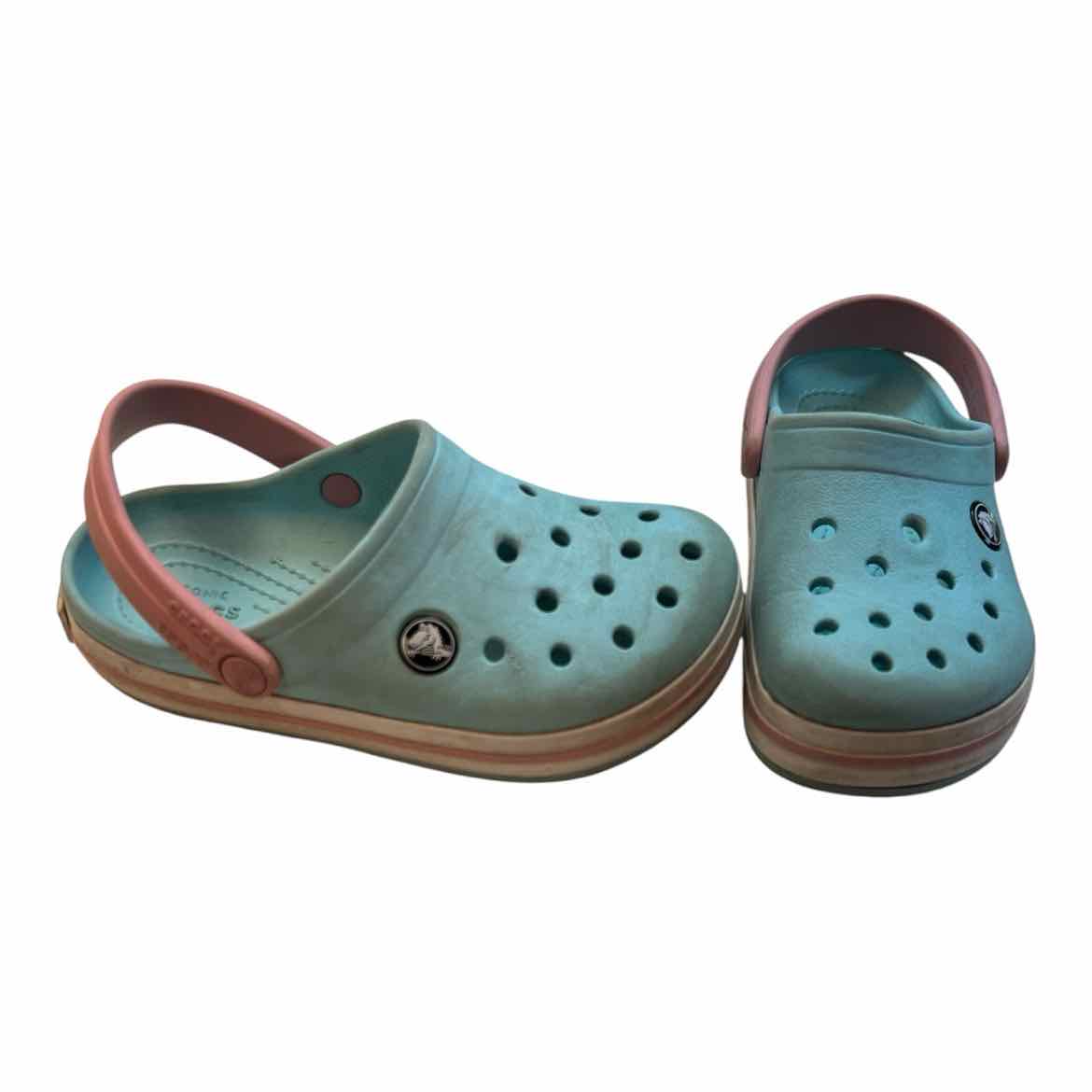 Crocs (B) Teal Youth Shoe Size 11 (Youth) Girl's Casual Shoes