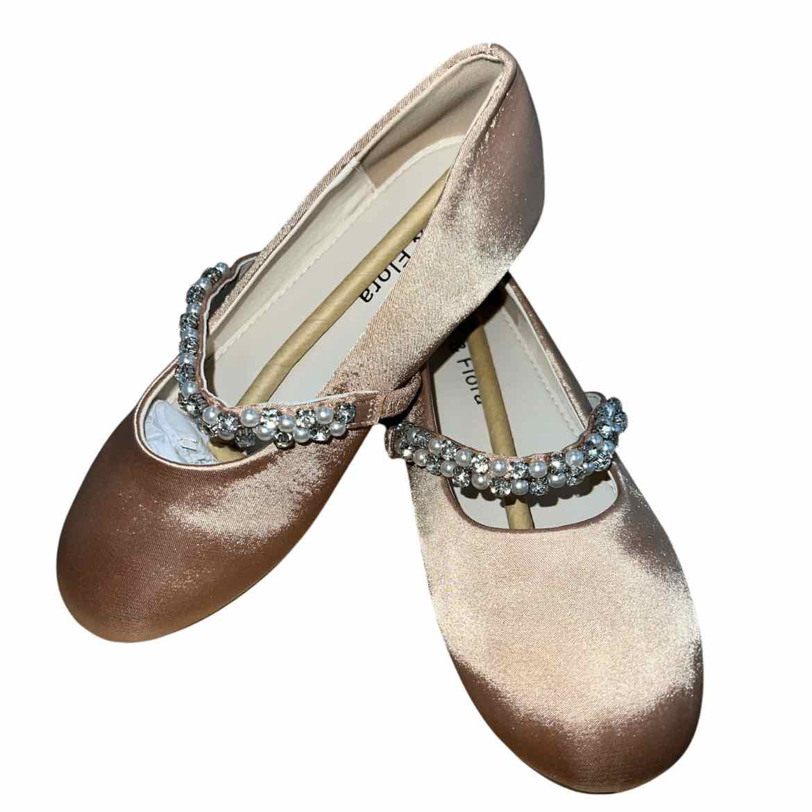 Felix & Flora (B) Tan Youth Shoe Size 12 (Youth) Girl's Dress Shoes