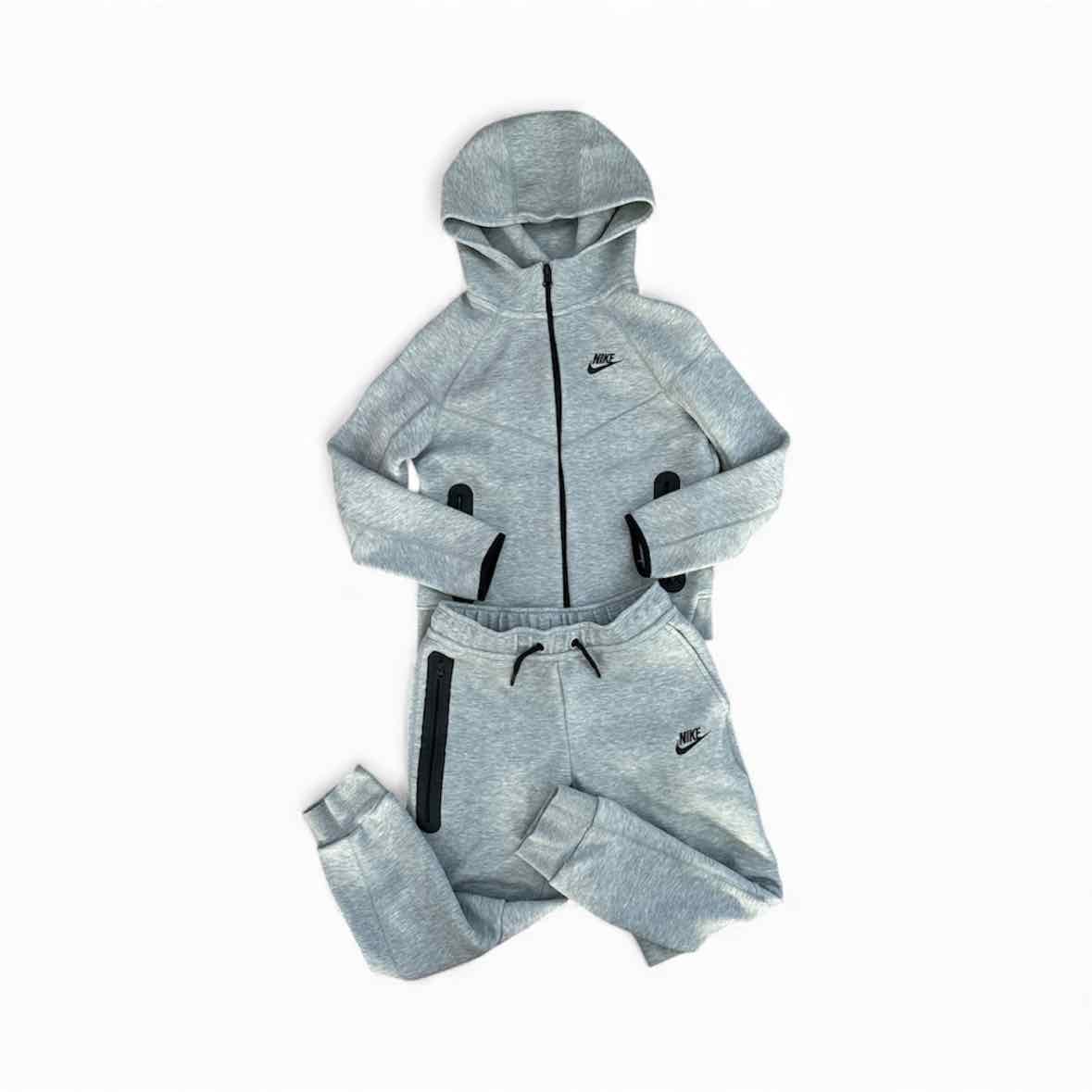 Nike (B) Grey Youth Size 10-12 2PCAthleticPantSuit