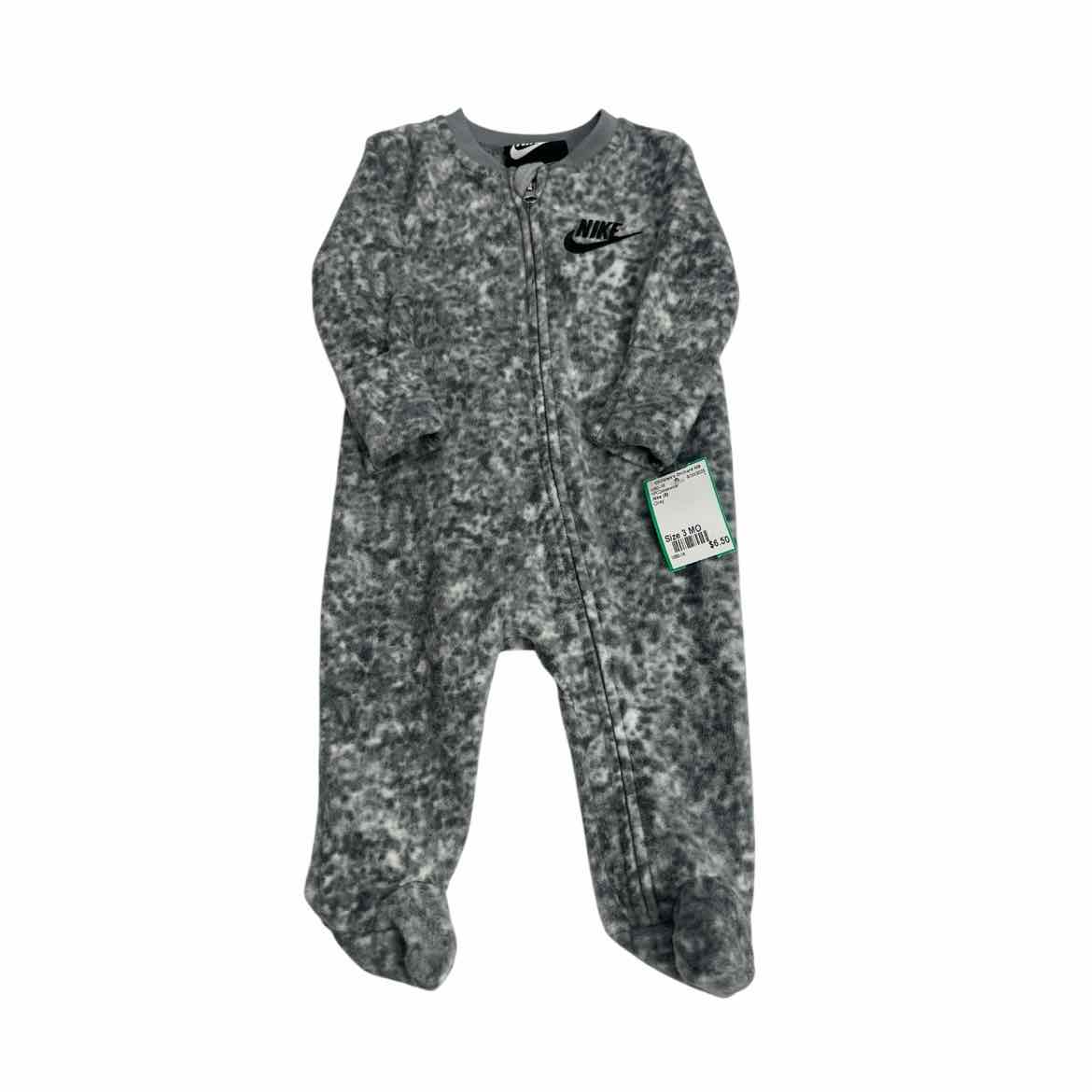 Nike (B) Grey Infant Size 3 MO 1PCSleepwear