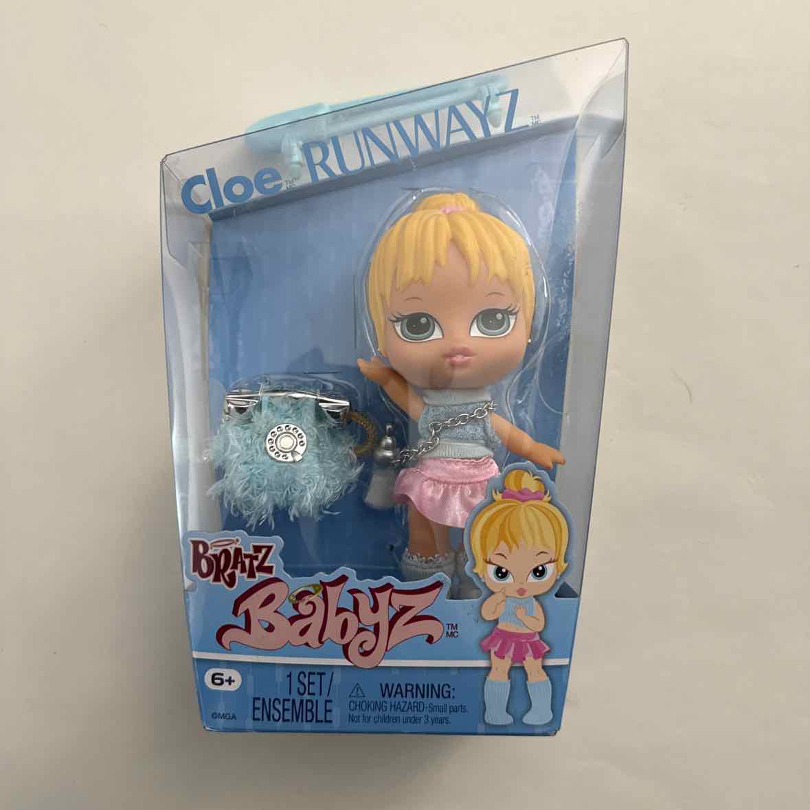 Bratz 8" Babyz Runwayz Cloe Collectible Fashion Doll with Real Fashions