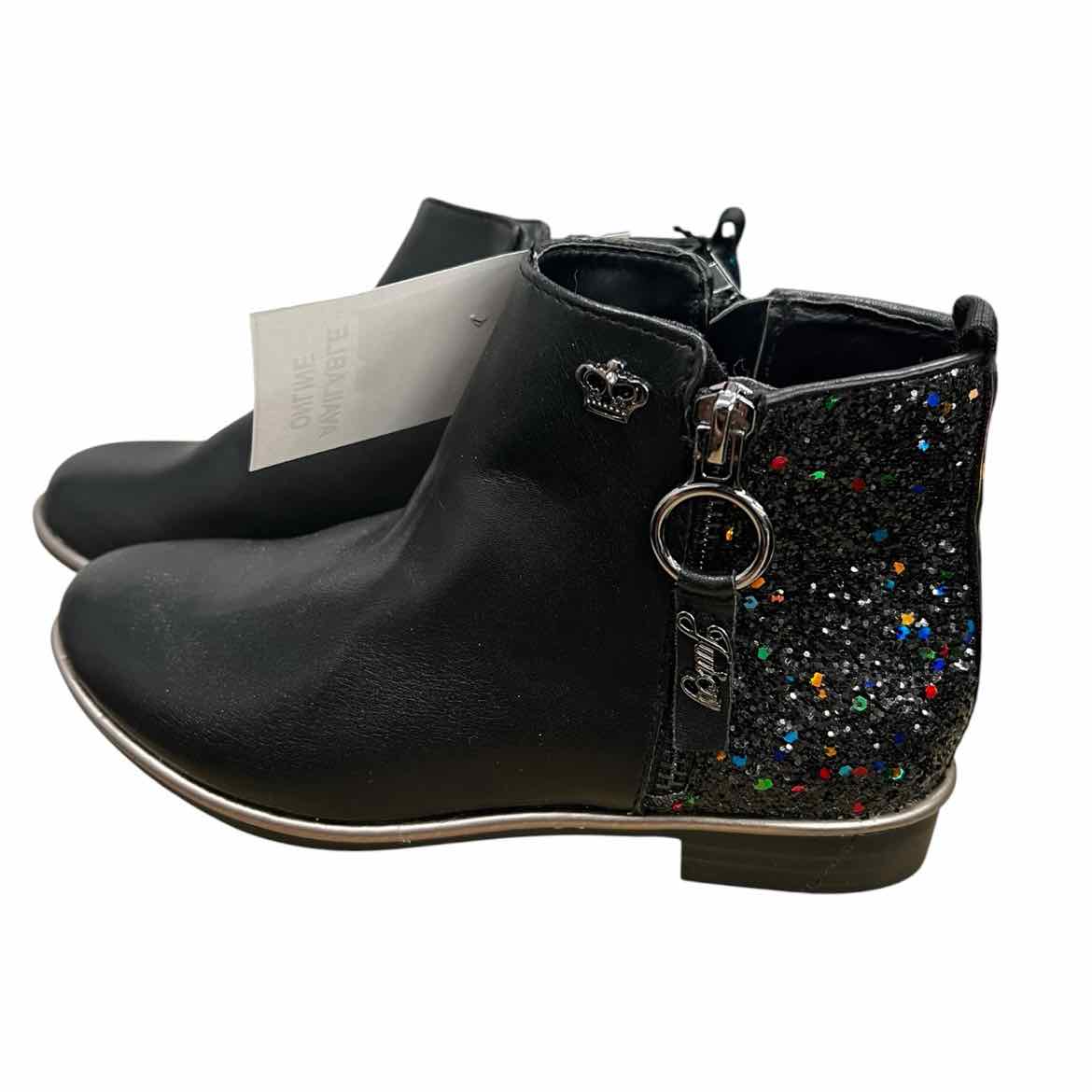 Juicy Couture (C) Black Youth Shoe Size 2 (Youth) Girl's FashionBoots
