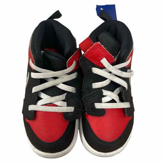 Nike (B) Red Toddler Shoe Size 9 (Toddler) Boy's Athletic Shoes