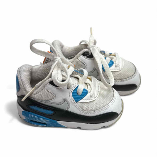 Nike (B) White Toddler Shoe Size 5 (Toddler) Boy's Athletic Shoes