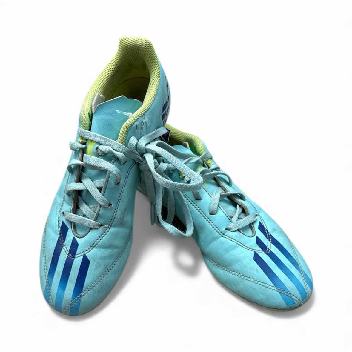 Adidas (B) Blue Youth Shoe Size 3.5 (Youth) Cleats