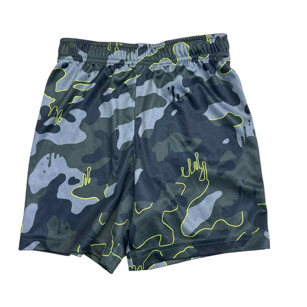 Jumping Beans (D) Green Toddler Size 3 ShortAthletic