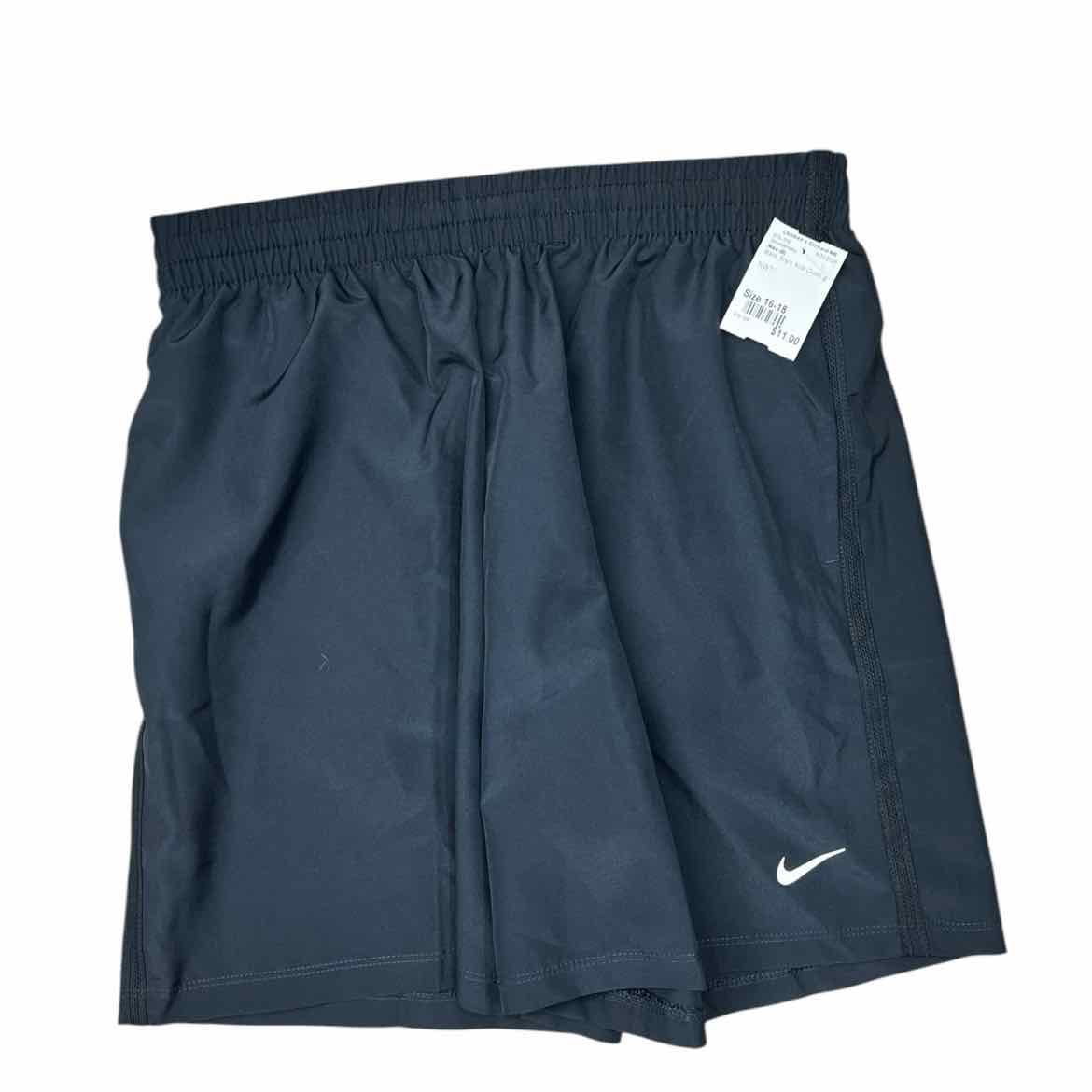 Nike (B) Black Youth Size 16-18 Boy's ShortAthletic