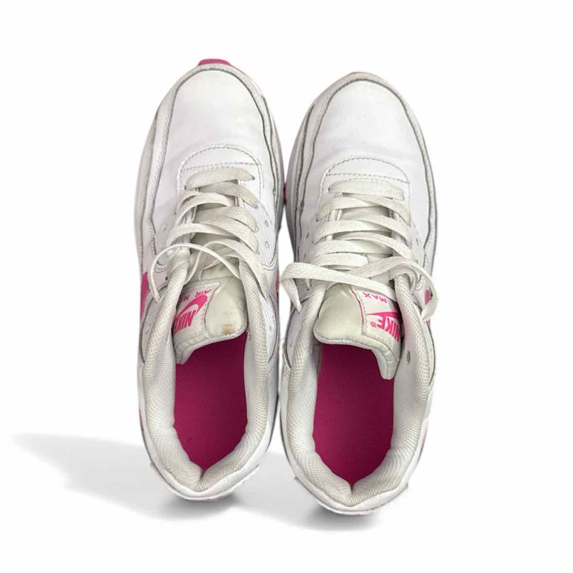 Nike (B) Pink Youth Shoe Size 5.5 (Youth) Casual Shoes