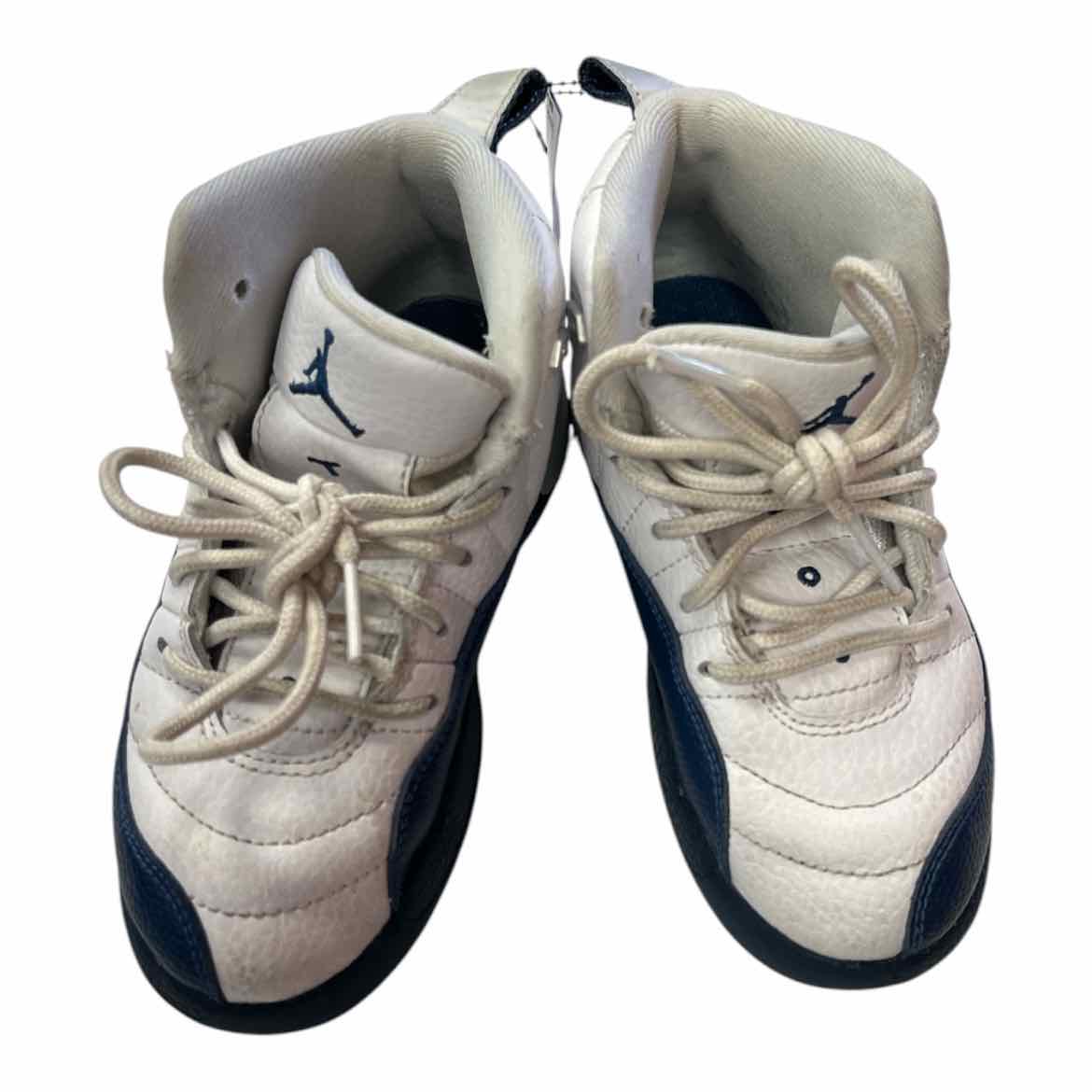 Jordan (B) White Youth Shoe Size 11 (Youth) Boy's Athletic Shoes
