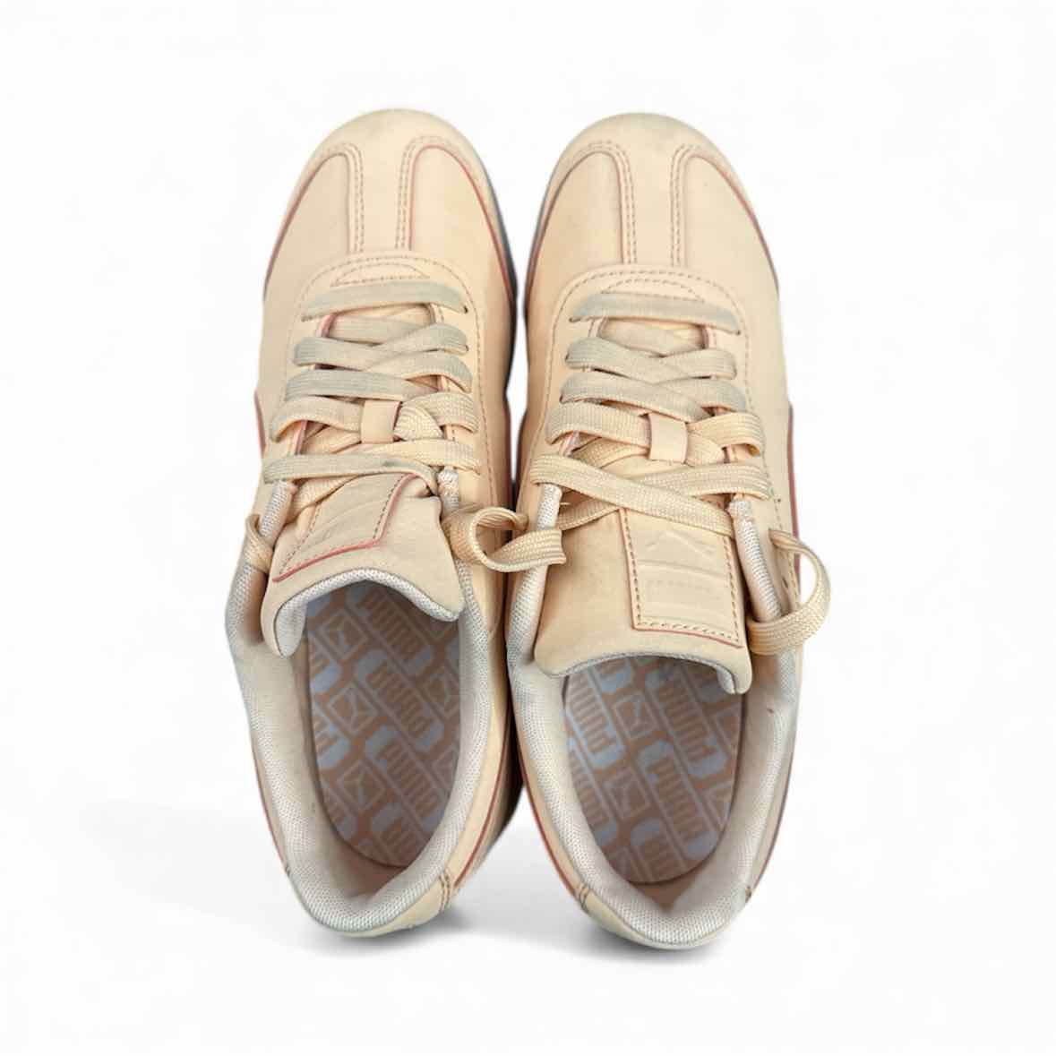 Puma (C) Peach Youth Shoe Size 5.5 (Youth) Casual Shoes