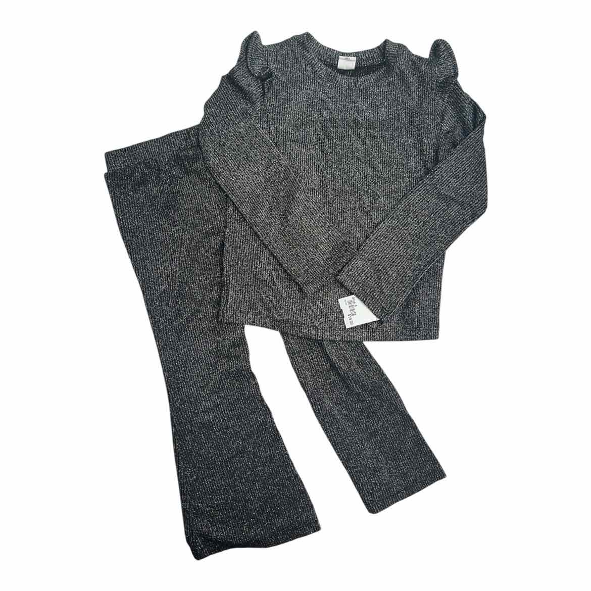 Gap (B) Silver Toddler Size 4 Girl's 2PCCasual