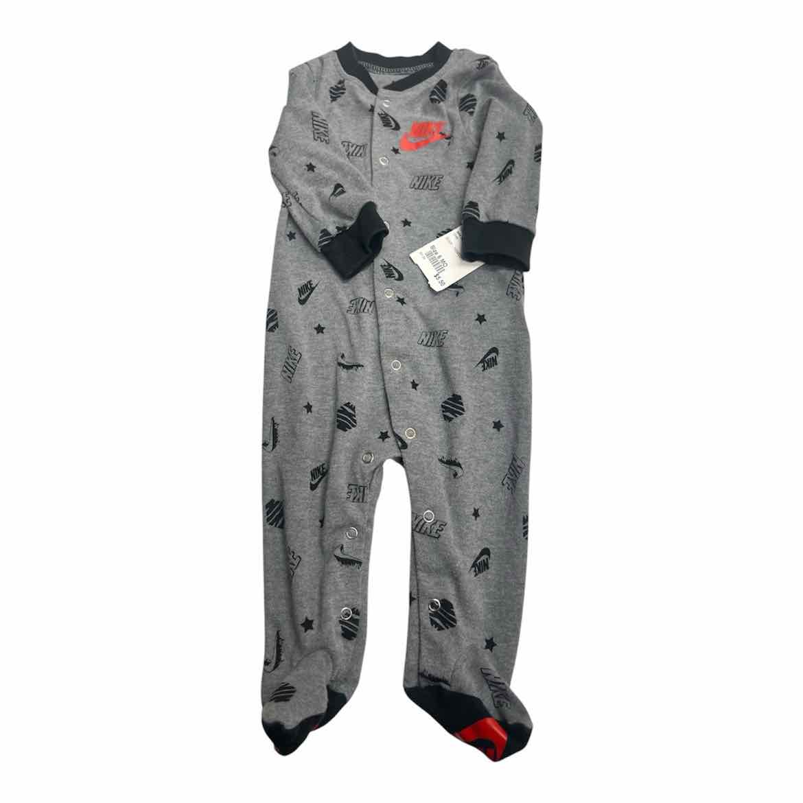 Nike (B) Grey Newborn Size 6 MO 1PCSleepwear