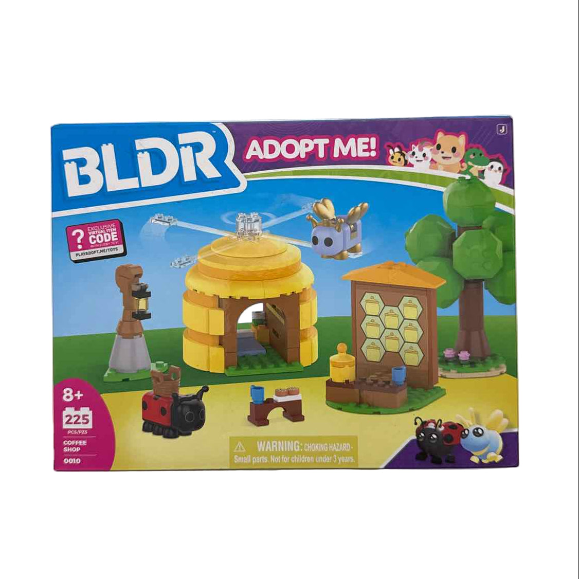 Adopt Me! Coffee Shop Interior with Queen Bee Building Set