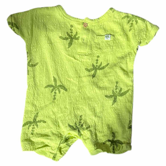 First Impressions (C) Green Infant Size 0-3 MO CasualRomper