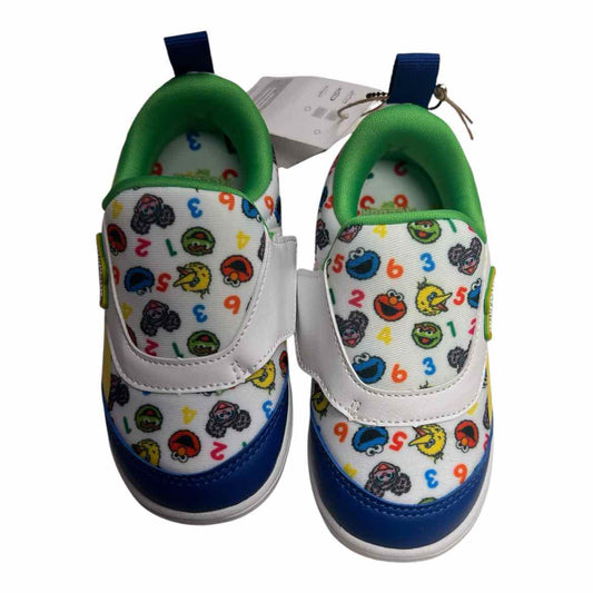 Reebok (D) White Toddler Shoe Size 7.5 (Toddler) Neutral Casual Shoes