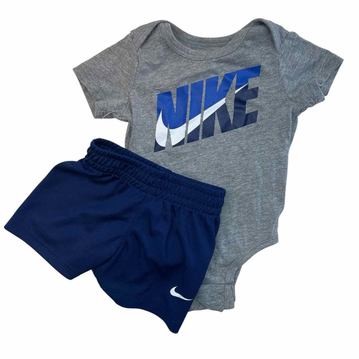 Nike (B) Grey Infant Size 6 MO Boy's 2PC Casual