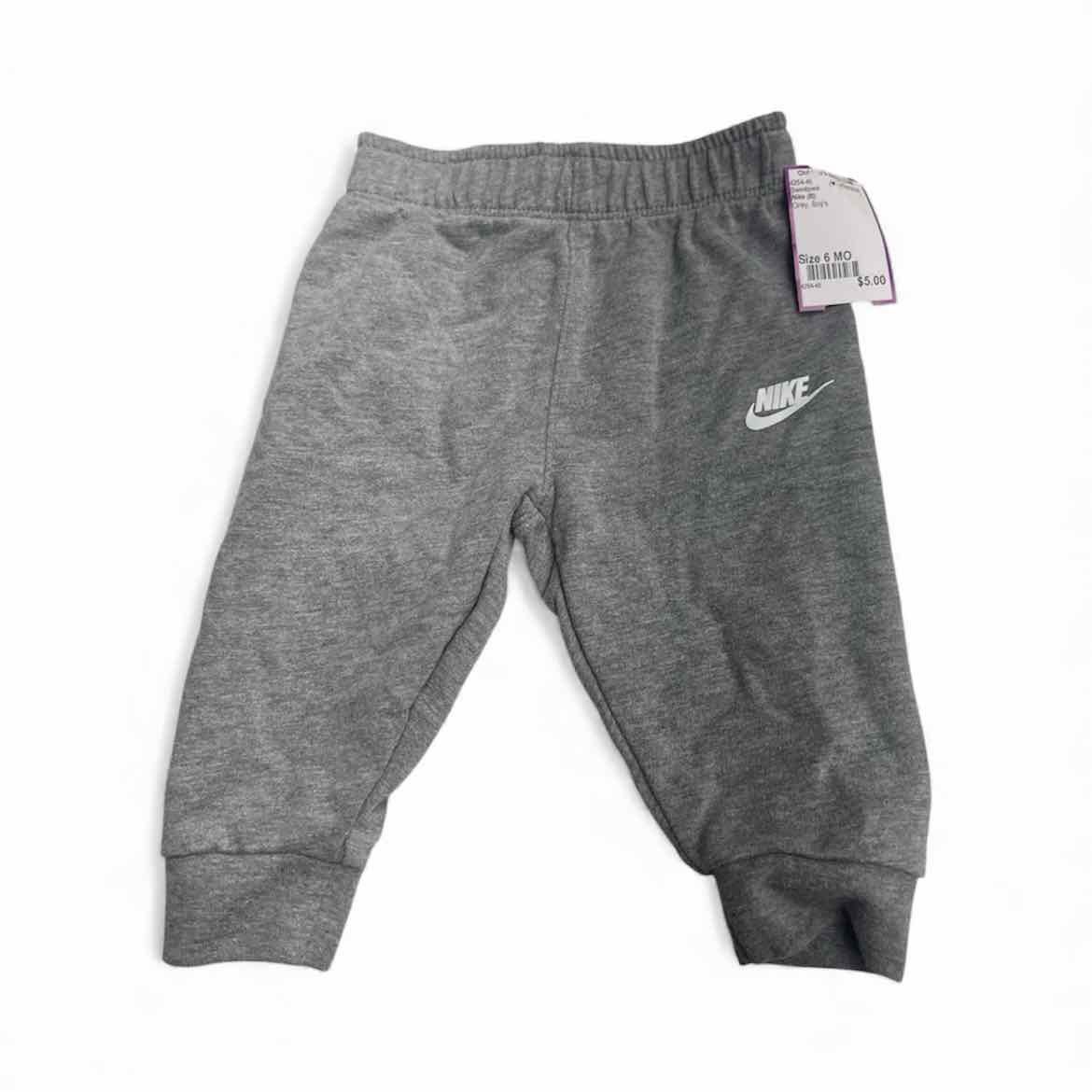 Nike (B) Grey Infant Size 6 MO Sweatpant