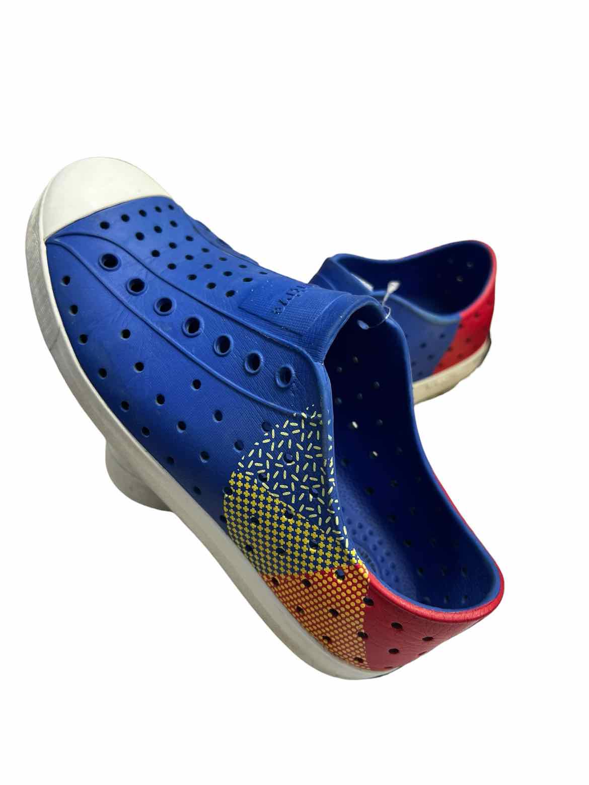 Native (B) Blue Youth Shoe Size 3 (Youth) Boy's Casual Shoes