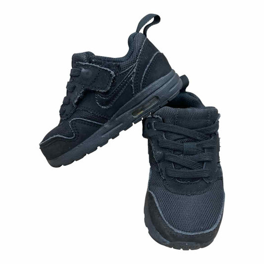 Nike (B) Black Toddler Shoe Size 6 (Toddler) Boy's Athletic Shoes