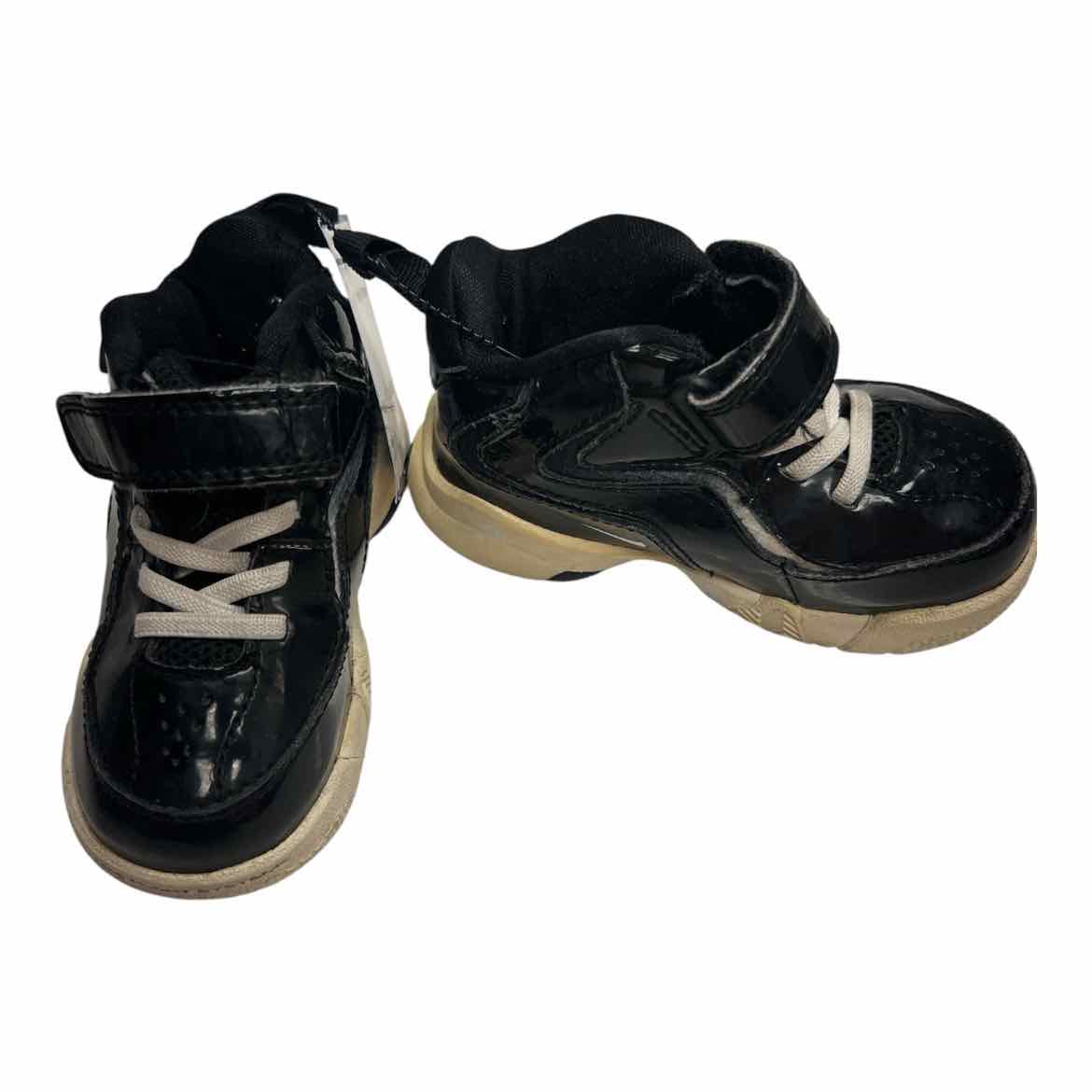 Nike (B) Black Toddler Shoe Size 5 (Toddler) Boy's Athletic Shoes