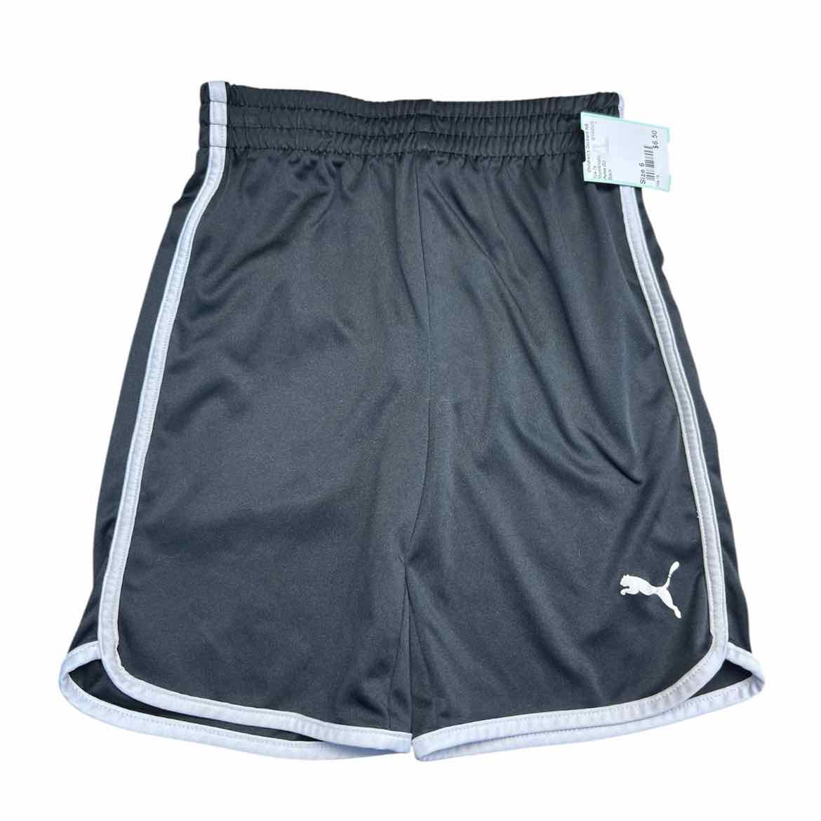 Puma (C) Black Youth Size 6 ShortAthletic