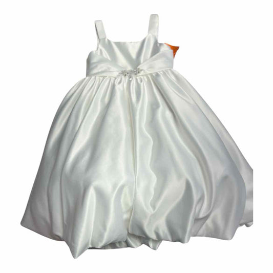A Brand White Toddler Size 5 Girl's PartyDress