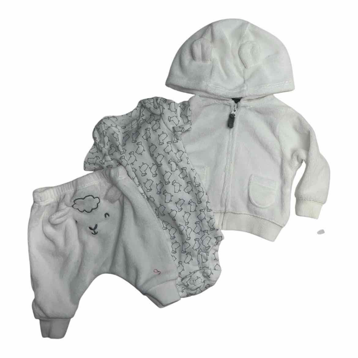 Carters (C) White Infant Size NB Neutral 3PC Casual