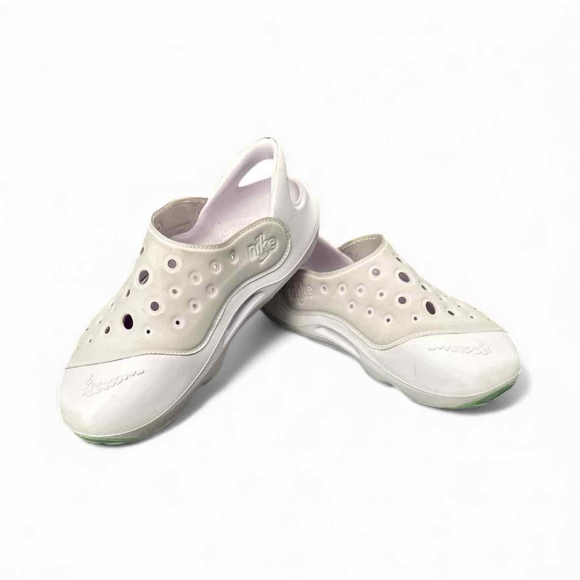 Nike (B) Purple Youth Shoe Size 6 (Youth) Casual Shoes