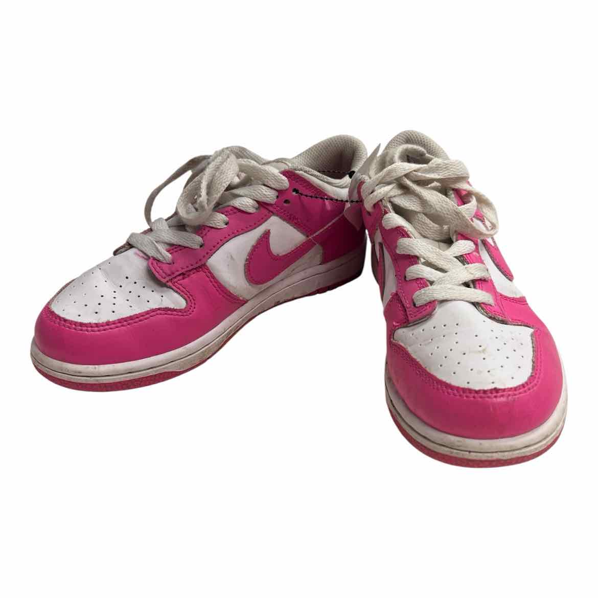 Nike (B) Pink Youth Shoe Size 1 (Youth) Girl's Athletic Shoes