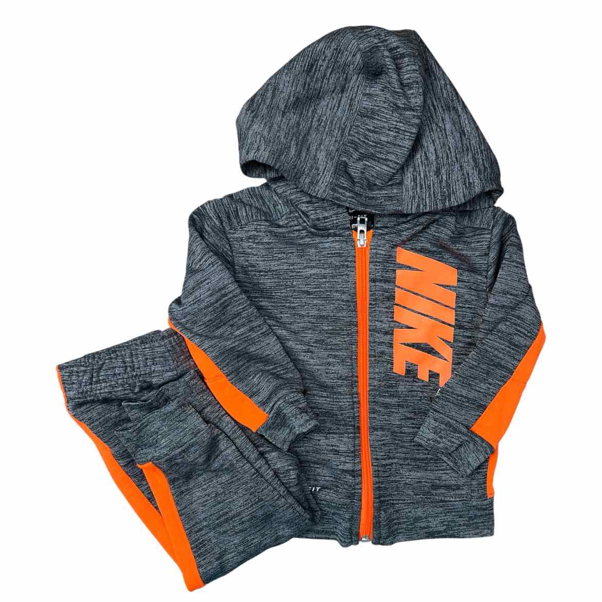 Nike (B) Grey Infant Size 18 MO Boy's 2PC Athletic Pant Suit