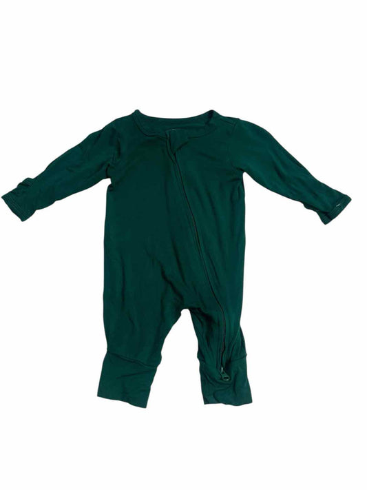 A Brand Green Infant Size NB 1PCSleepwear